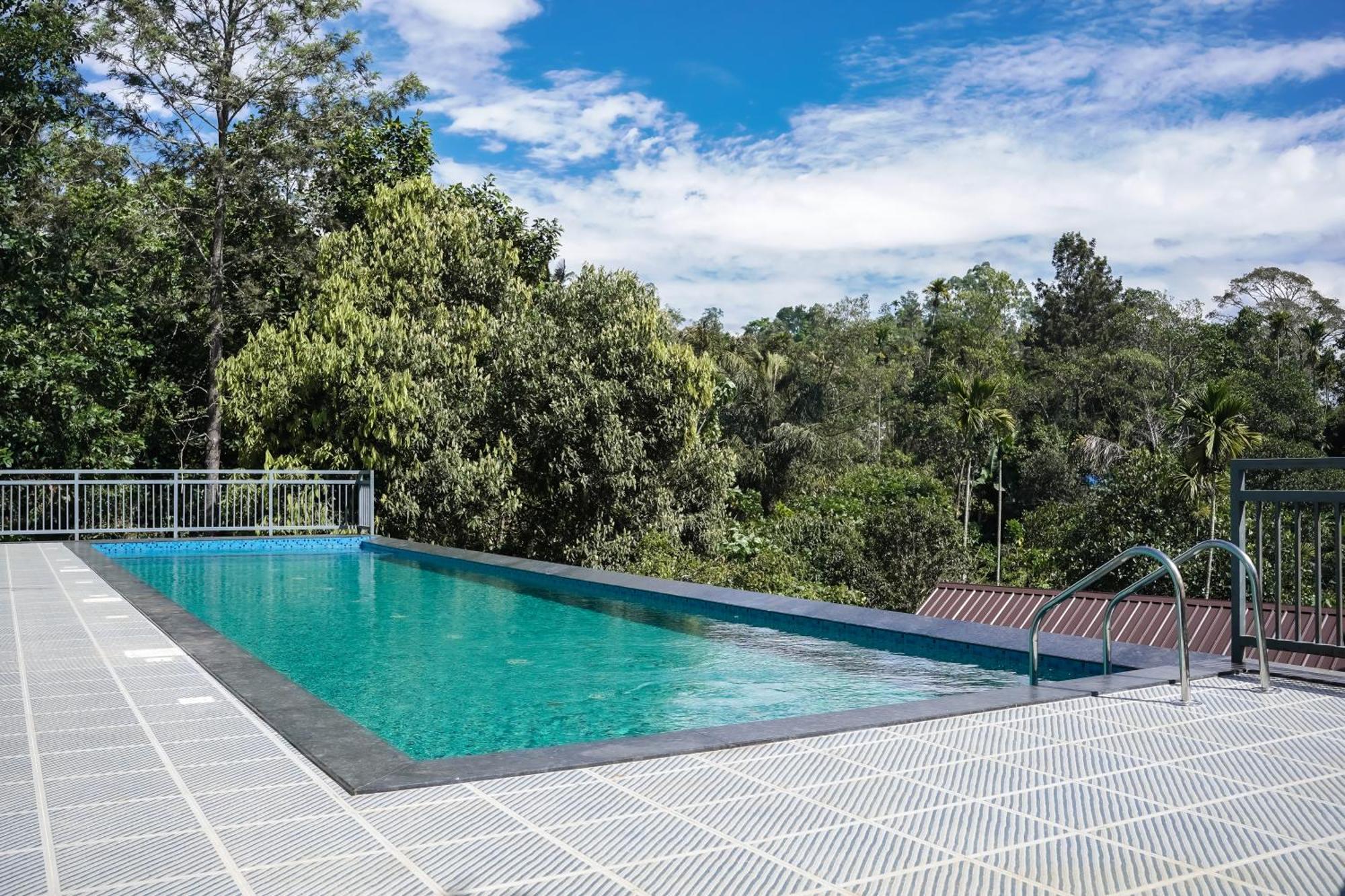 Munnar Ice Queen Resorts Bagian luar foto